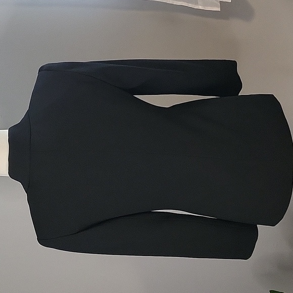 Talbots Petites Black Button Down Wrinkle Resistant Top or Light Jacket Size 2P - Picture 3 of 12